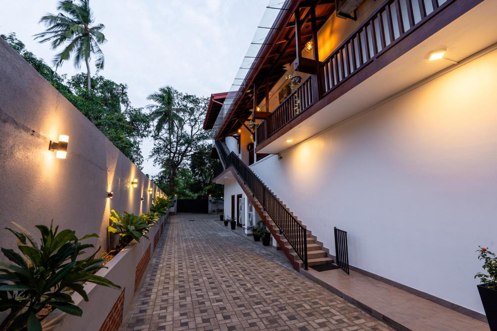 Golden Stars Hotel Dambulla Kültér fotó